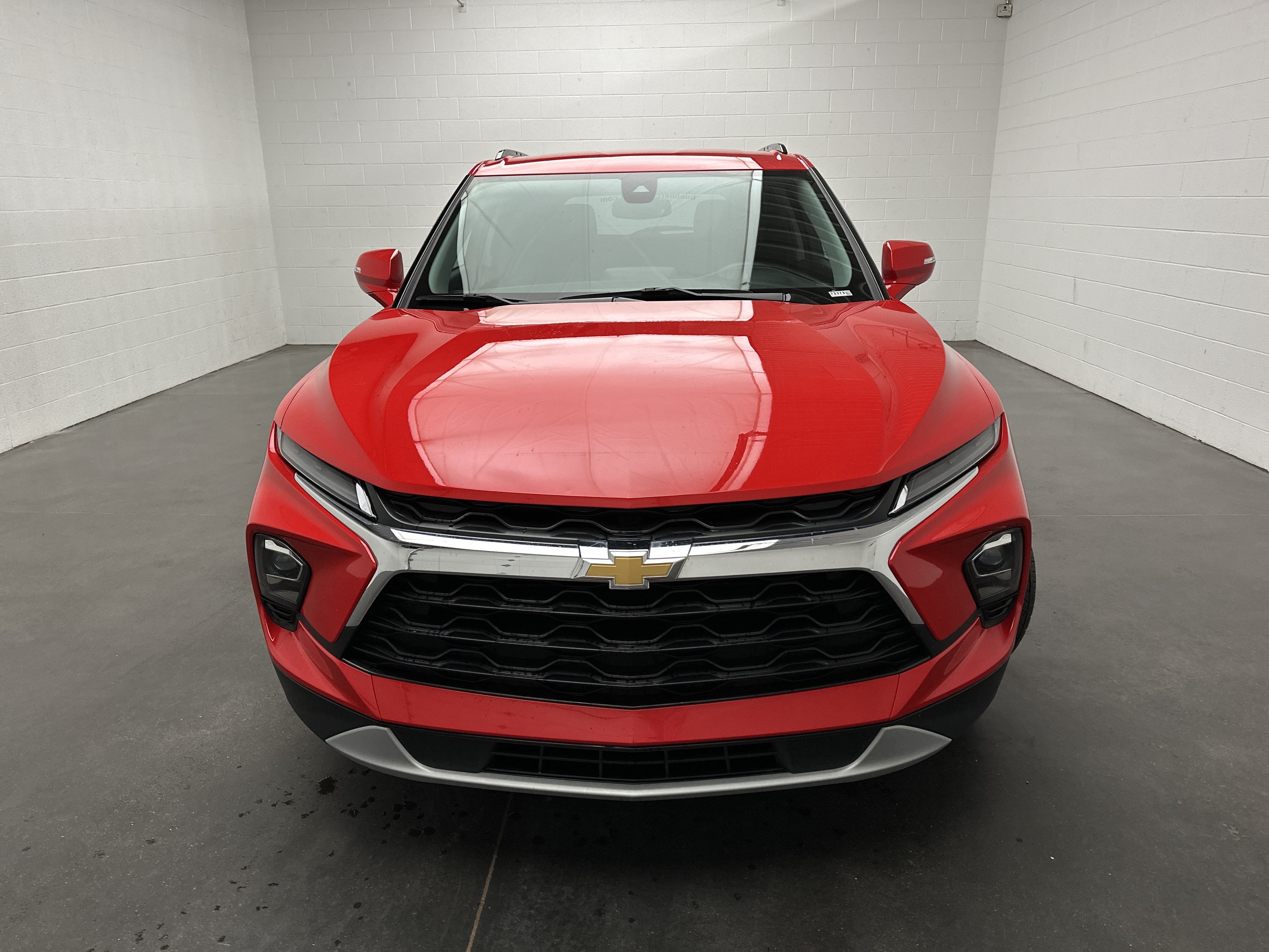 Used 2024 Chevrolet Blazer LT w/ LPO, Floor Liner Package FWD image 3