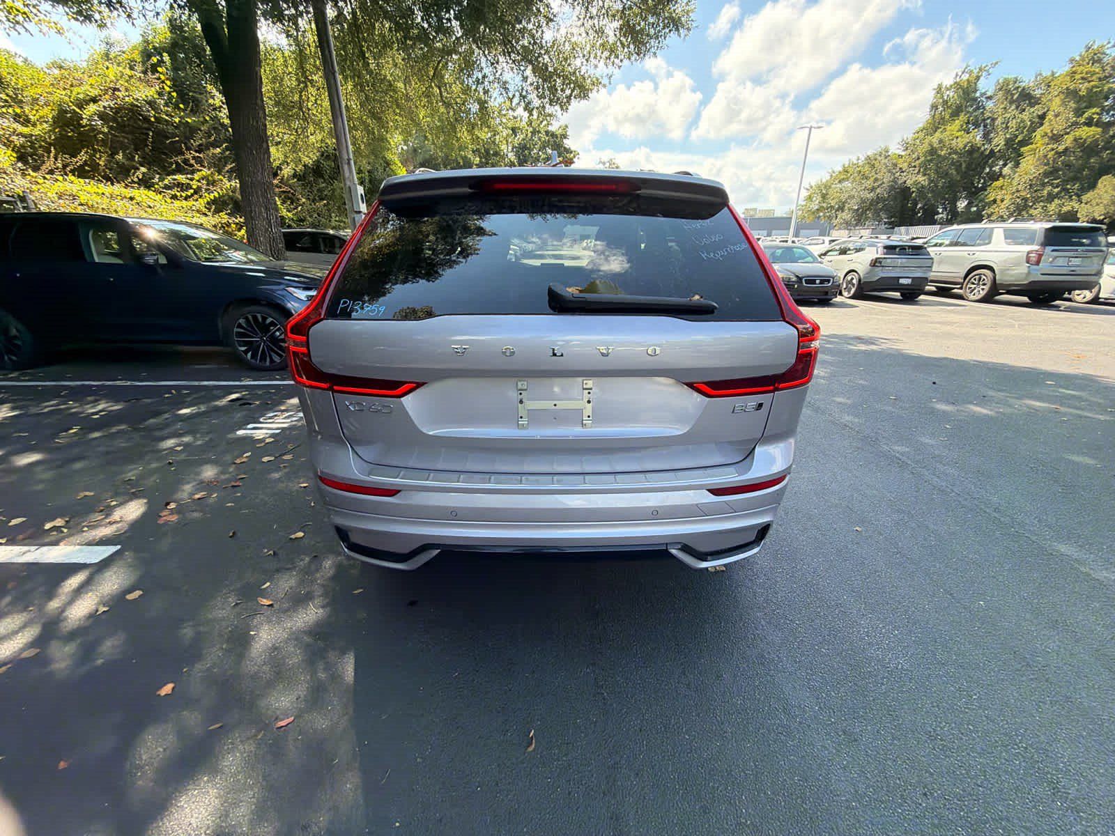Used 2026 Volvo XC60 B5 Plus AWD/4WD image 13