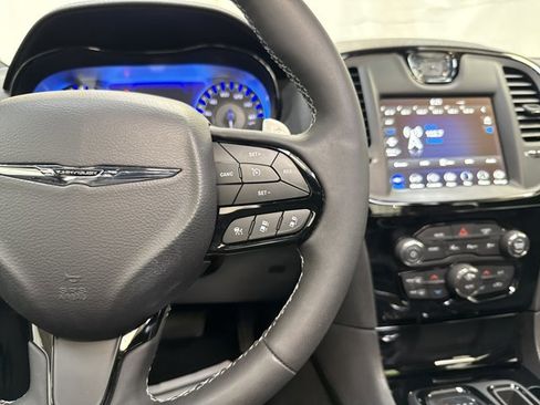 Used 2023 Chrysler 300 S w/ Comfort Group image 18