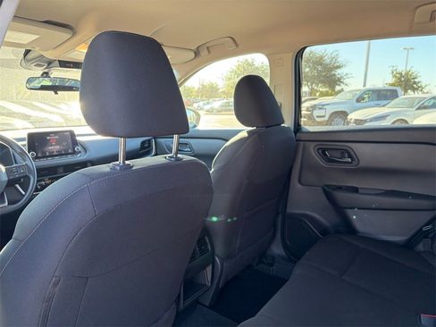 Certified 2025 Nissan Rogue S image 21