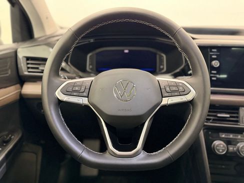 Used 2023 Volkswagen Taos SEL AWD/4WD image 15