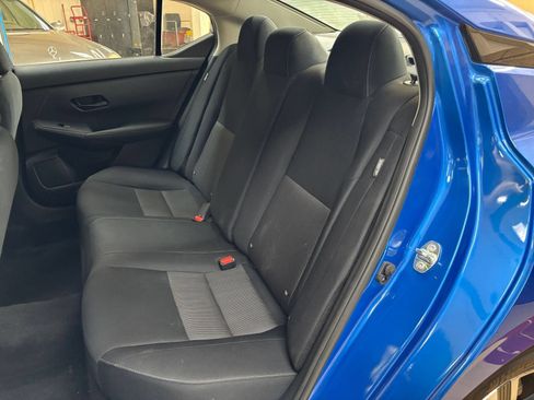 Used 2025 Nissan Sentra SV FWD image 35