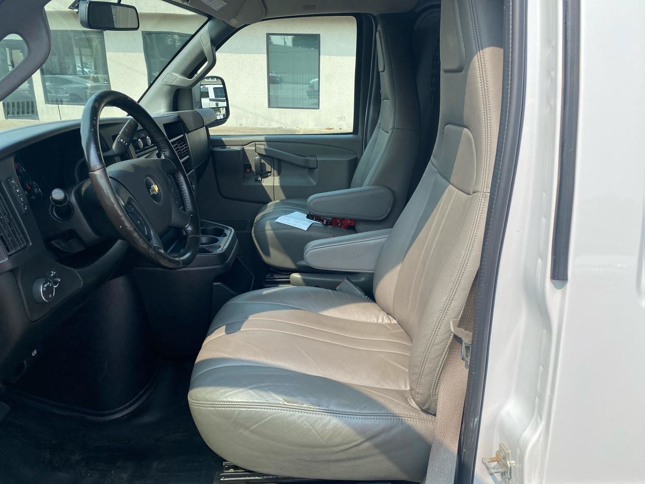 Used 2020 Chevrolet Express 2500 w/ Driver Convenience Package RWD image 19