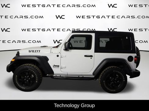 Used 2021 Jeep Wrangler Willys image 5