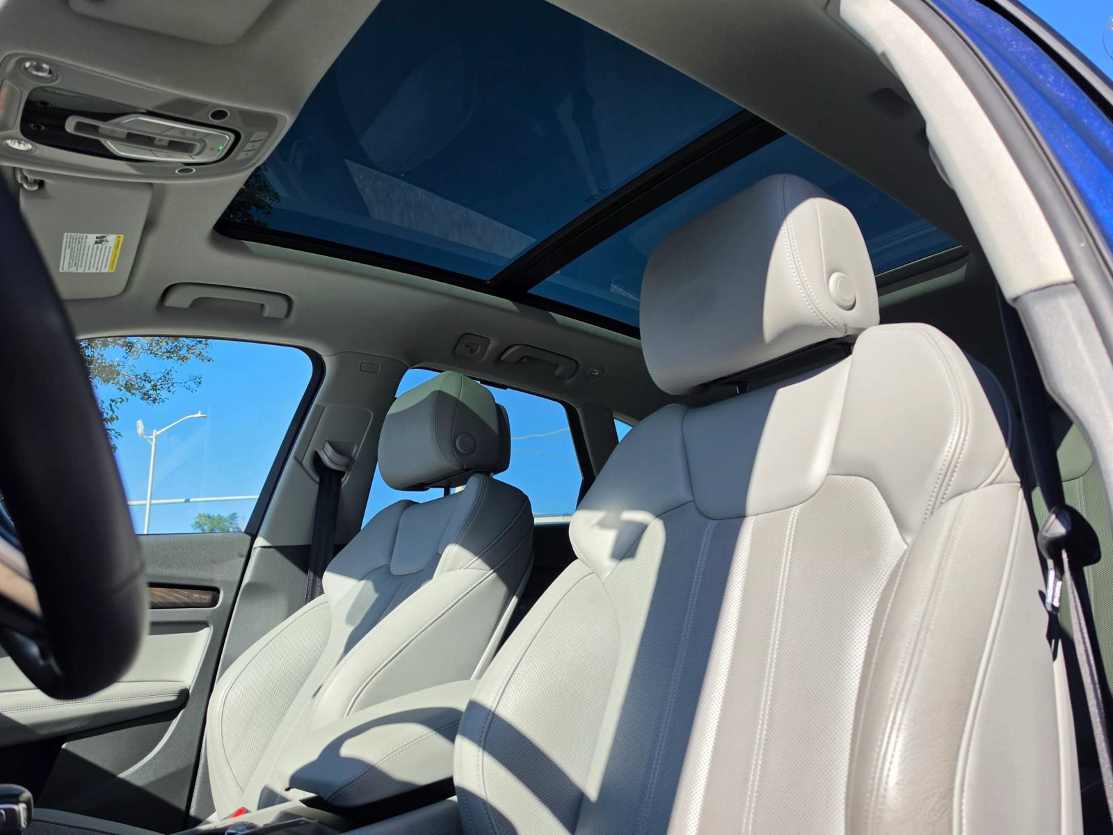 Used 2019 Audi Q5 Prestige w/ Prestige Package AWD/4WD image 10