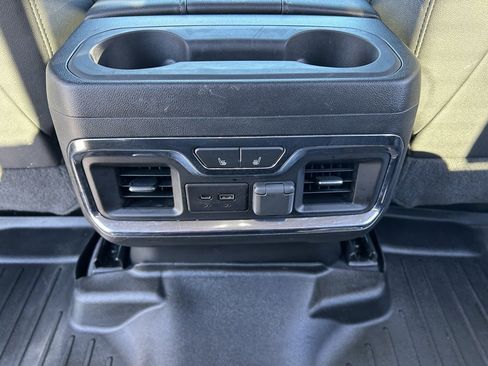 Used 2023 GMC Sierra 3500 SLT w/ SLT Premium Package image 47