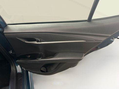 Used 2025 Toyota Camry SE FWD image 30