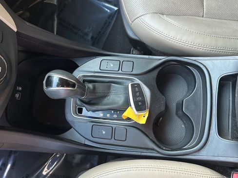 Used 2018 Hyundai Santa Fe Sport FWD image 38