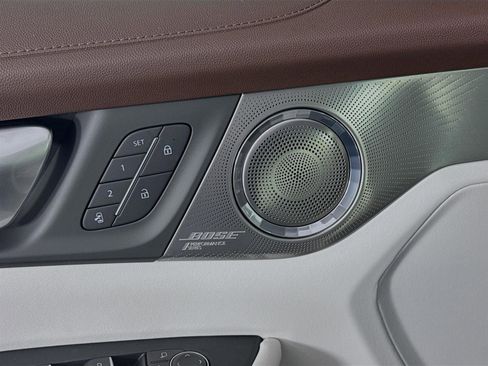 New 2026 Buick Enclave Avenir w/ Super Cruise Package FWD image 21