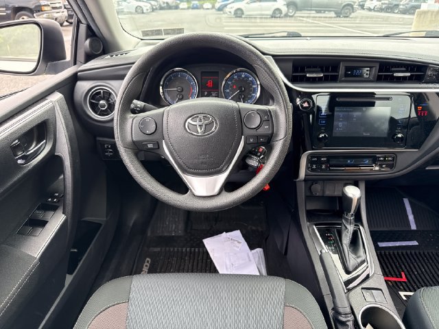 Used 2019 Toyota Corolla LE FWD image 20