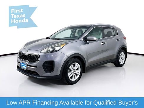 Used 2017 Kia Sportage LX w/ LX Popular Package image 3