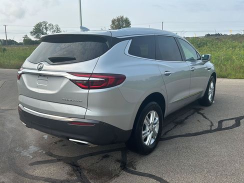 Used 2019 Buick Enclave Essence FWD image 5
