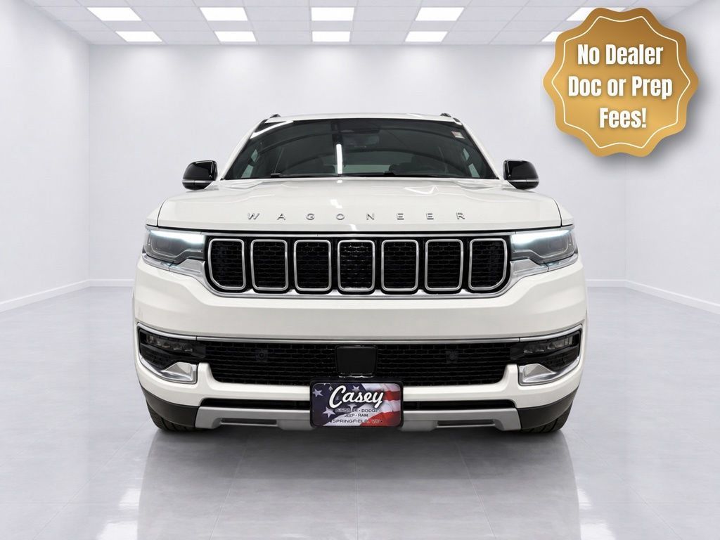 Used 2023 Jeep Wagoneer Series II w/ Premium Group I AWD/4WD image 2