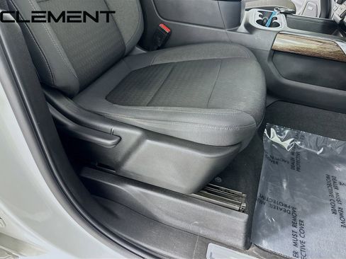 Used 2021 GMC Sierra 1500 Elevation w/ Preferred Package image 34