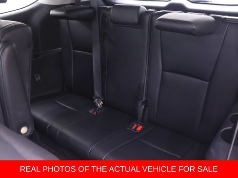 Used 2021 Toyota Highlander Platinum AWD/4WD image 13