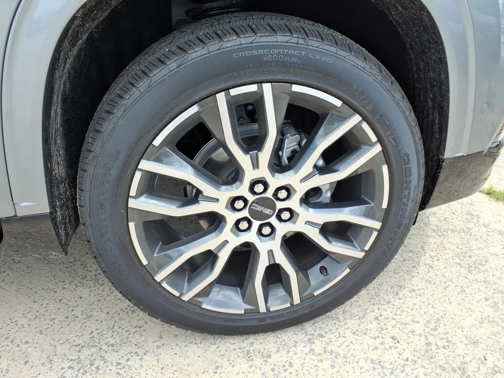 New 2026 GMC Acadia Denali Ultimate AWD/4WD image 9