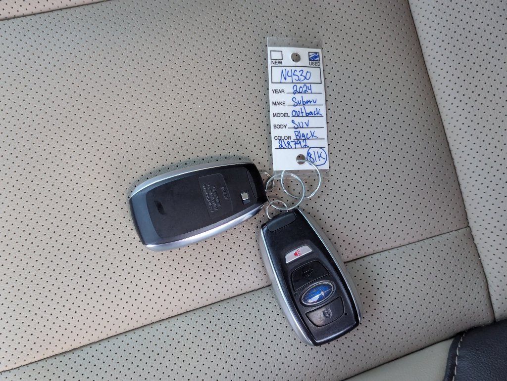 Used 2024 Subaru Outback Limited AWD/4WD image 39