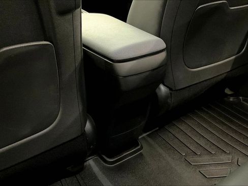 Used 2024 Kia EV6 Light image 36