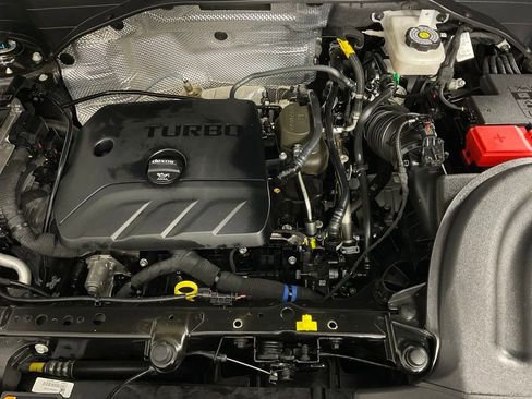 Used 2023 Chevrolet TrailBlazer LT w/ Convenience Package image 9