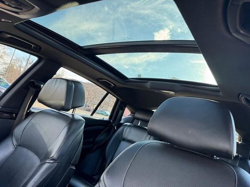 Used 2017 BMW 550i Gran Turismo xDrive image 39