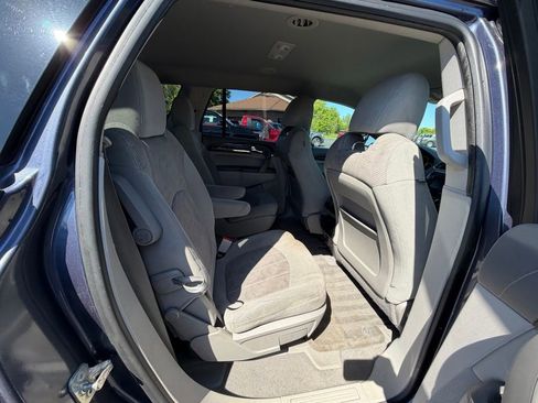 Used 2014 Buick Enclave Convenience FWD image 28