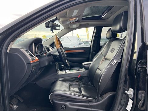 Used 2011 Jeep Grand Cherokee Overland image 11