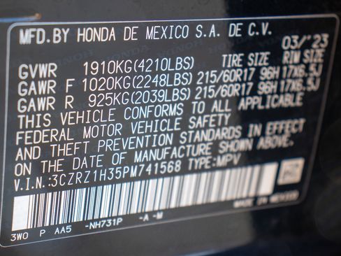 Certified 2023 Honda HR-V LX image 33
