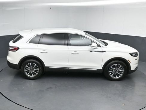 Certified 2023 Lincoln Nautilus AWD image 50