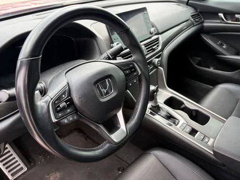 Used 2021 Honda Accord Sport image 10