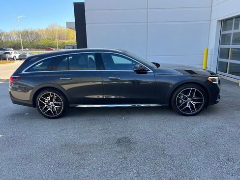Used 2024 Mercedes-Benz E 450 4MATIC All-Terrain Wagon image 5