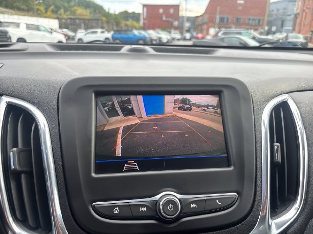 Used 2021 Chevrolet Equinox LT AWD/4WD image 18