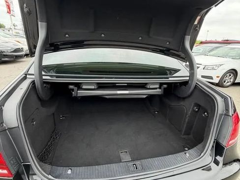 Used 2014 Mercedes-Benz E 350 Sedan image 10