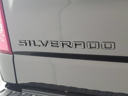 New 2026 Chevrolet Silverado 1500 Custom Trail Boss w/ Midnight Edition AWD/4WD image 28