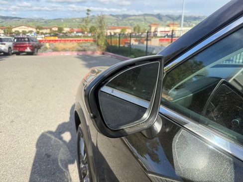 New 2025 INFINITI QX60 Luxe w/ Cargo Package image 35