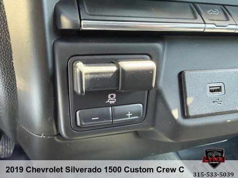 Used 2019 Chevrolet Silverado 1500 Custom image 22