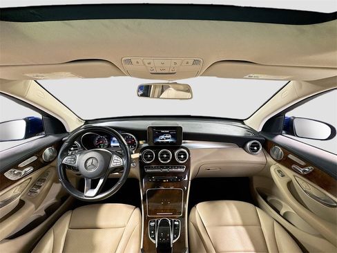 Used 2017 Mercedes-Benz GLC 300 image 15