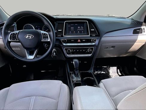 Used 2019 Hyundai Sonata SE FWD image 12