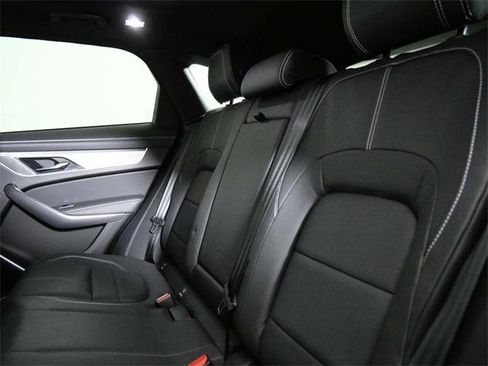 Used 2026 Jaguar F-PACE R-Dynamic S image 15