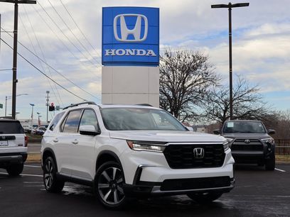 New 2025 Honda Pilot Touring