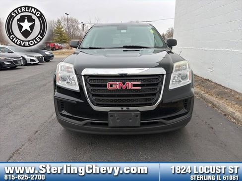 Used 2017 GMC Terrain SLE image 8