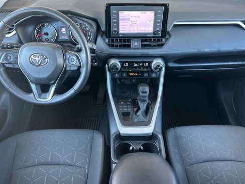 Used 2021 Toyota RAV4 XLE w/ XLE Grade Weather Package image 15