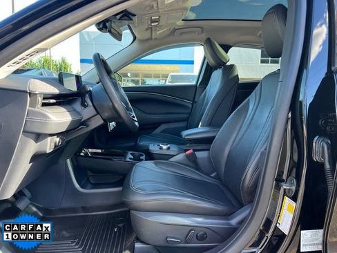 Used 2022 Ford Mustang Mach-E Premium AWD/4WD image 18