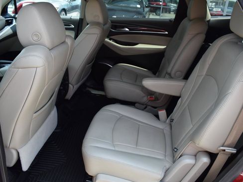 Used 2020 Buick Enclave Essence AWD/4WD image 47