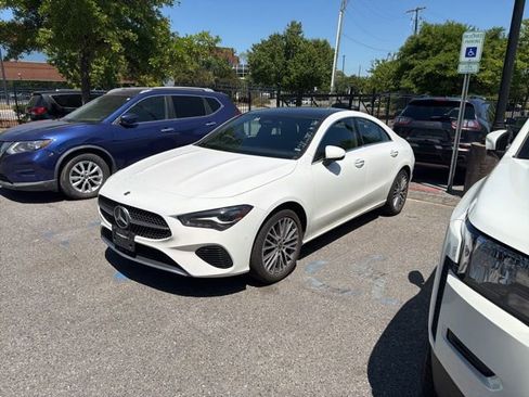 Used 2025 Mercedes-Benz CLA 250 image 1