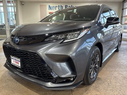 New 2025 Toyota Sienna XSE