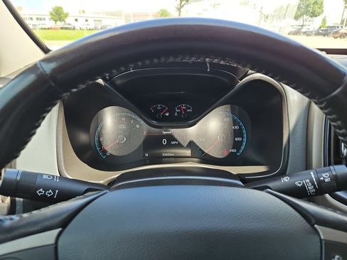 Used 2022 Chevrolet Colorado Z71 AWD/4WD image 10