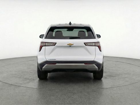 Used 2025 Chevrolet Equinox LT image 7