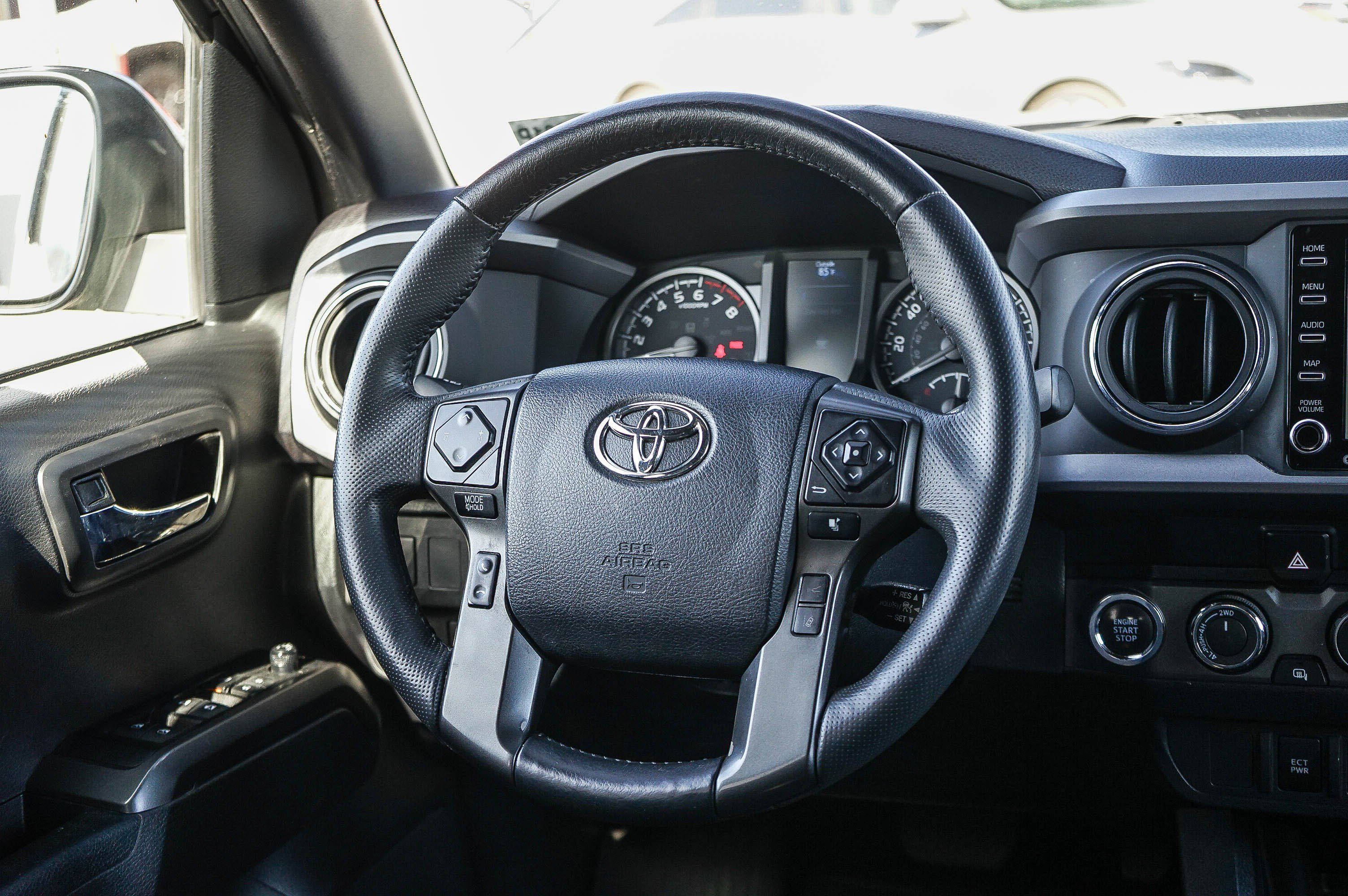 Used 2023 Toyota Tacoma TRD Off-Road AWD/4WD image 16
