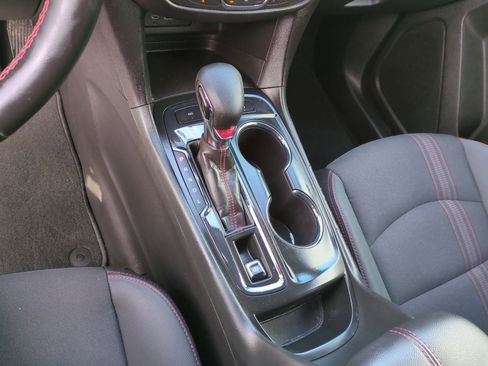 Certified 2024 Chevrolet Equinox RS image 15