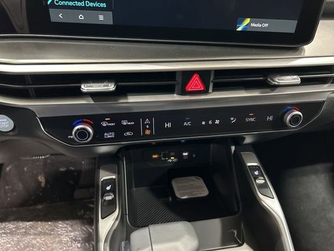 New 2026 Kia Sorento S image 20